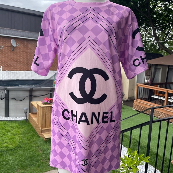 Short dress - Picture 1 of 5